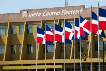 Partidos depositan hoy en la JCE recurso contra reservas de candidaturas
