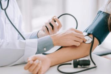 Día Mundial de la Hipertensión: Ministro de Salud llama a vigilar la presión arterial