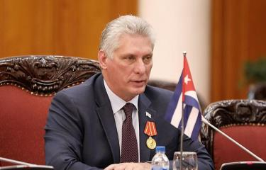 Parlamento de Cuba aprueba ley de medios y analiza difícil situación económica del país