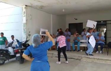 Enfermeras de El Seibo realizan paro de labores en demanda de mejoras