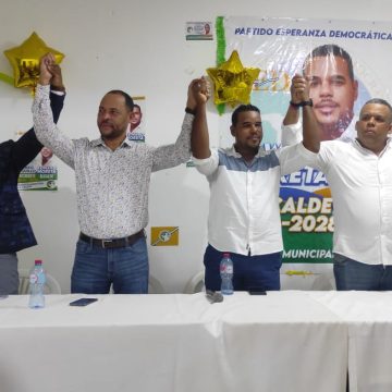 Partido Esperanza Democrática elige como candidato a alcalde en el en el Distrito Municipal de la Caleta, al dirigente comunitario EDWARD MORETA