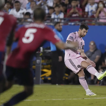 Messi vuelve a brillar, Inter Miami vence en penales a FC Dallas