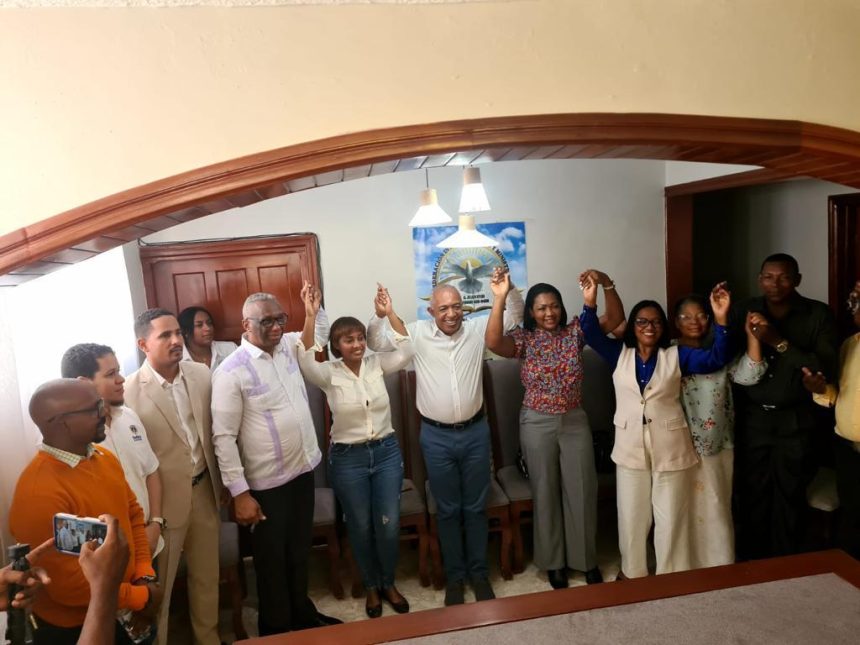 Pastores respaldan Gobierno de Abinader; confían Bertico Santana será excelente alcalde