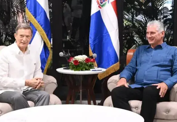 El presidente de Cuba y el canciller dominicano abogan por profundizar las relaciones