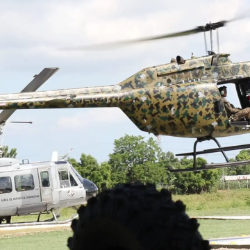 Llegan helicópteros a la frontera para dar apoyo aéreo a fuerza terrestre