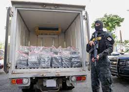 Ocupan 137 paquetes de Cocaína en medio de un tirotero