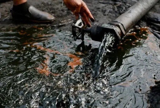 El petróleo de Texas abre con una bajada del 0,51 %, hasta 70,87 dólares el barril
