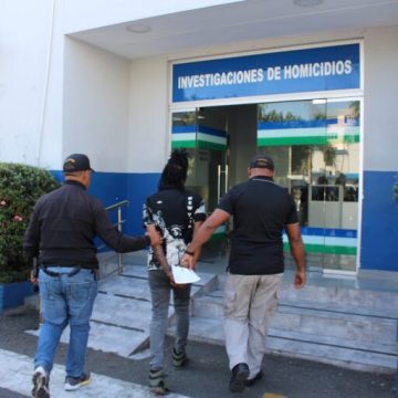 Se entrega presunto delincuente escapó de persecución policial en Guachupita, D.N