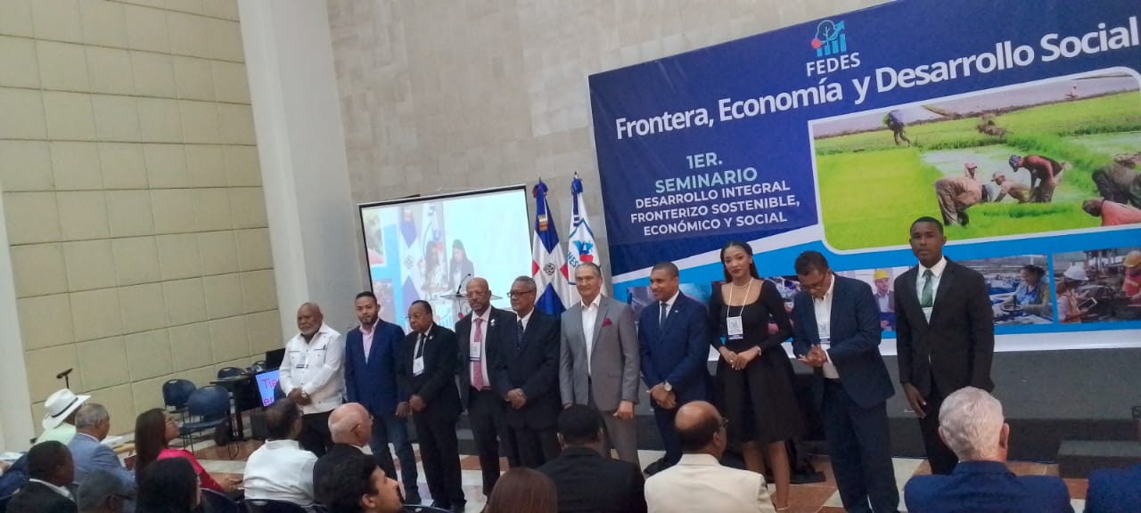 FEDES inicia con exito su primer Seminario Nacional de Frontera